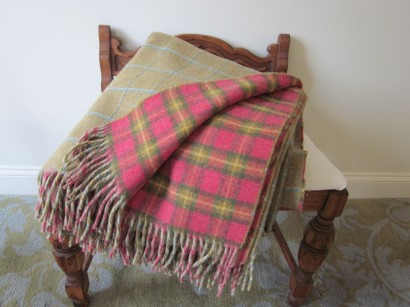 rosethrow Rose reversible throw
