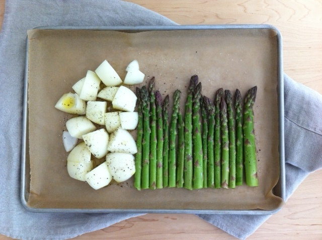 Roasting Asparagus & Onions